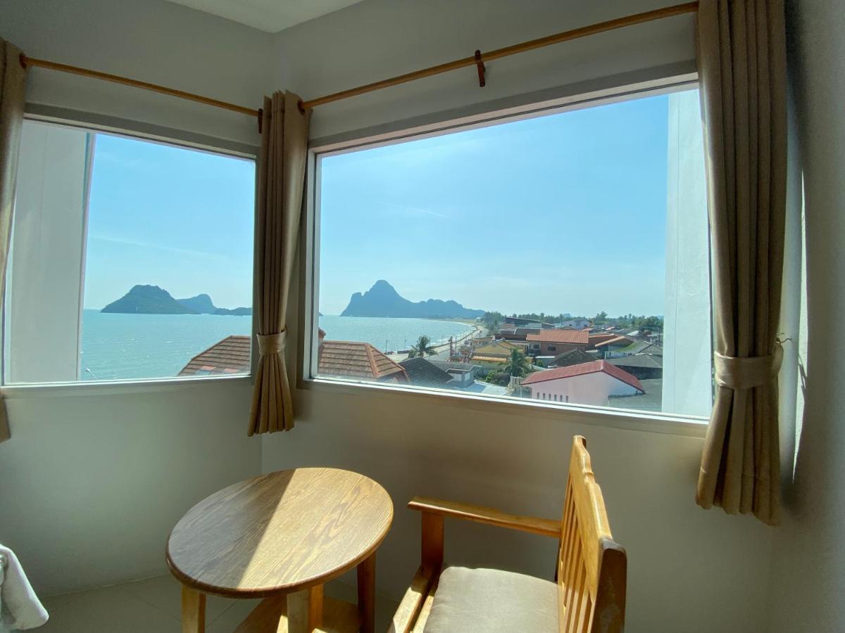 Prachuap Beach Hotel Prachuap Khiri Khan Eksteriør billede